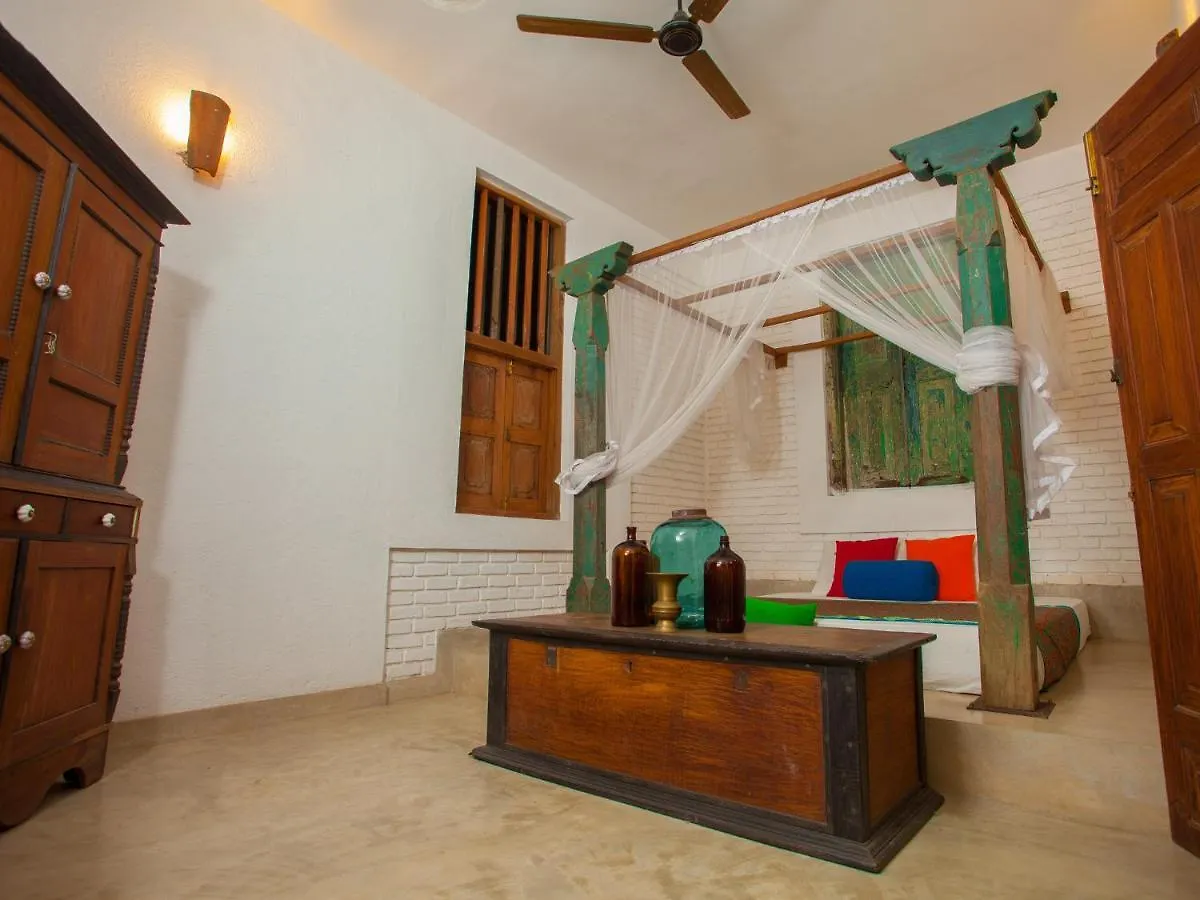 Urban Castle Hotel Kandy