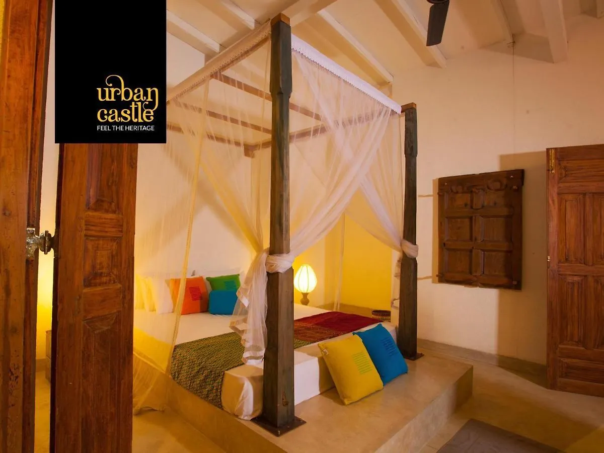 Urban Castle Hotel Kandy