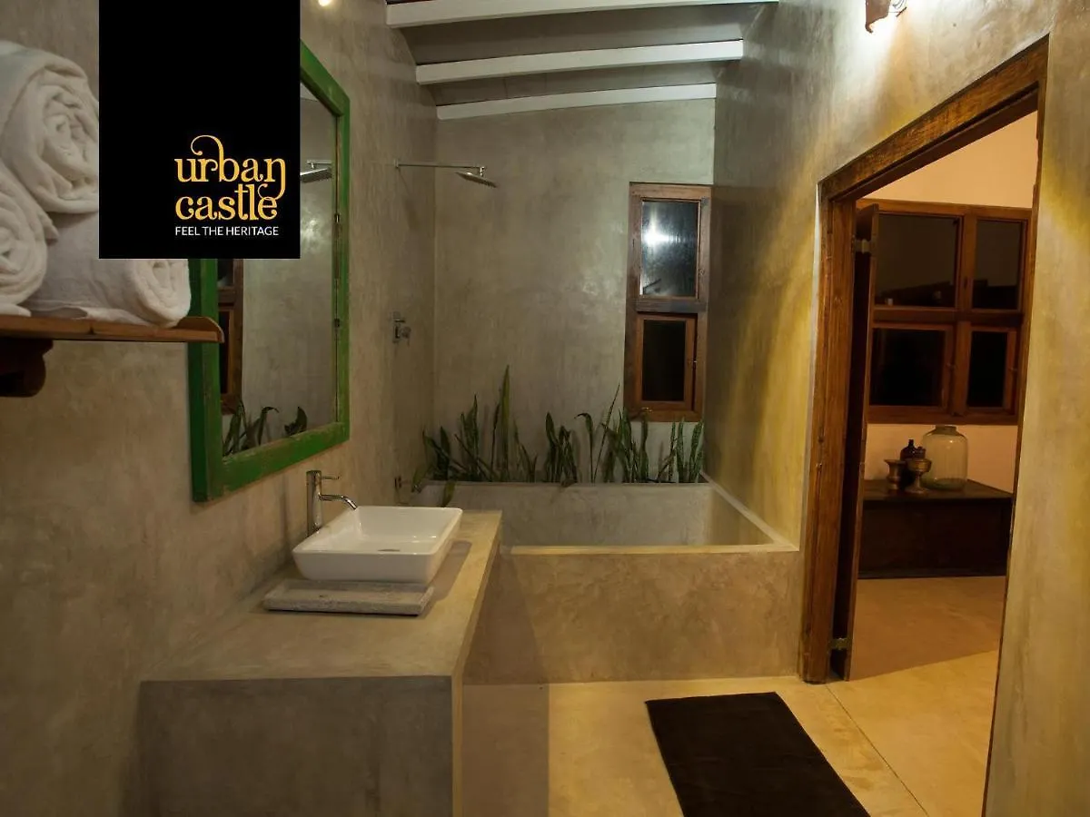 Urban Castle Hotel Kandy