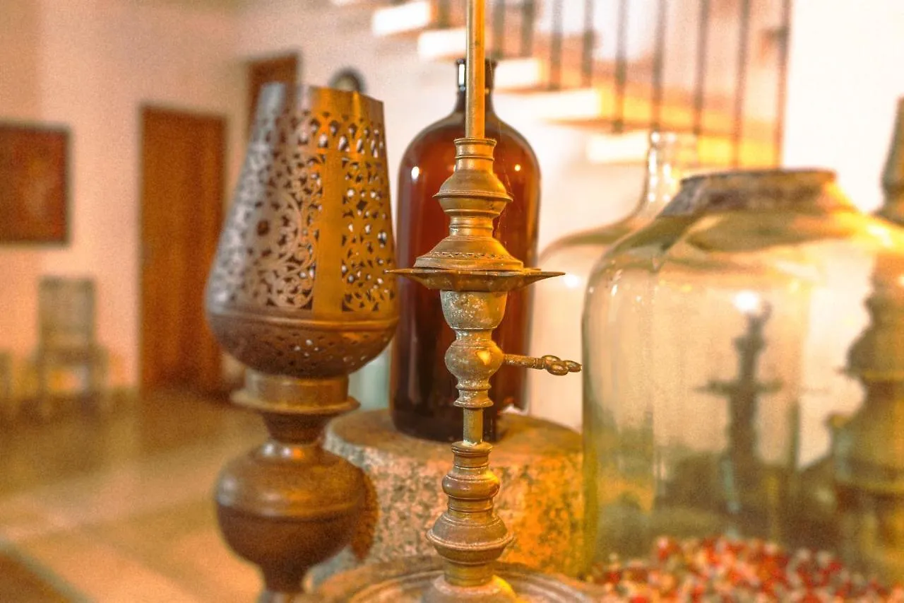****  Urban Castle Hotel Kandy Sri Lanka